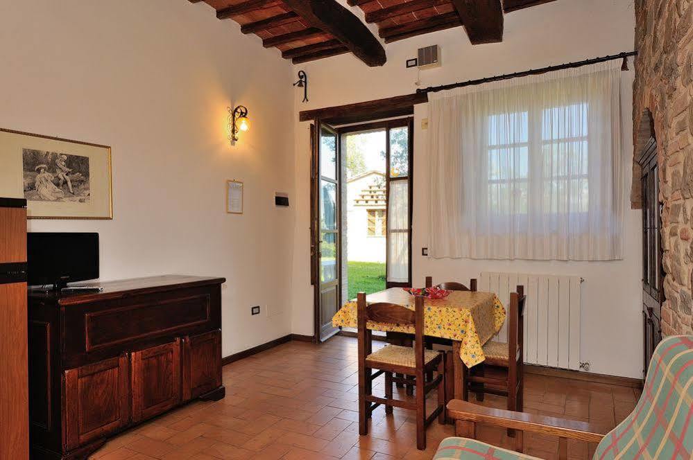 Relais Borgo Torale Otel Passignano sul Trasimeno Dış mekan fotoğraf