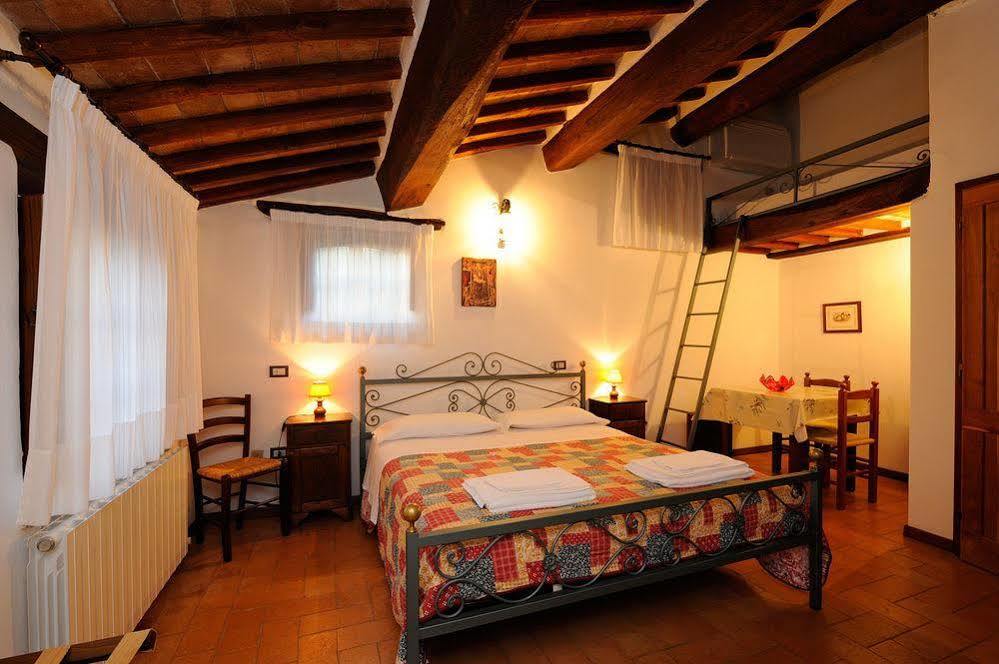 Relais Borgo Torale Otel Passignano sul Trasimeno Dış mekan fotoğraf