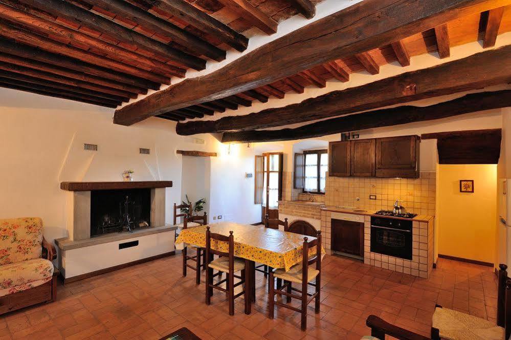 Relais Borgo Torale Otel Passignano sul Trasimeno Dış mekan fotoğraf
