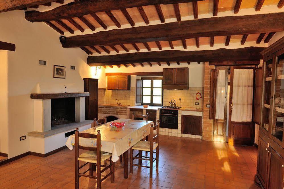 Relais Borgo Torale Otel Passignano sul Trasimeno Dış mekan fotoğraf