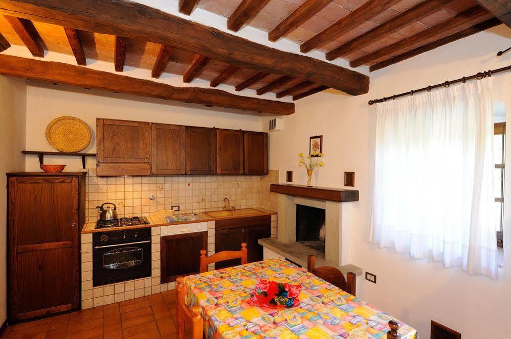 Relais Borgo Torale Otel Passignano sul Trasimeno Dış mekan fotoğraf