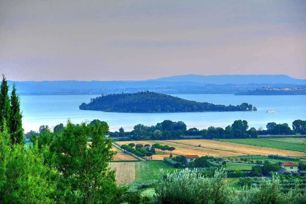 Relais Borgo Torale Otel Passignano sul Trasimeno Dış mekan fotoğraf