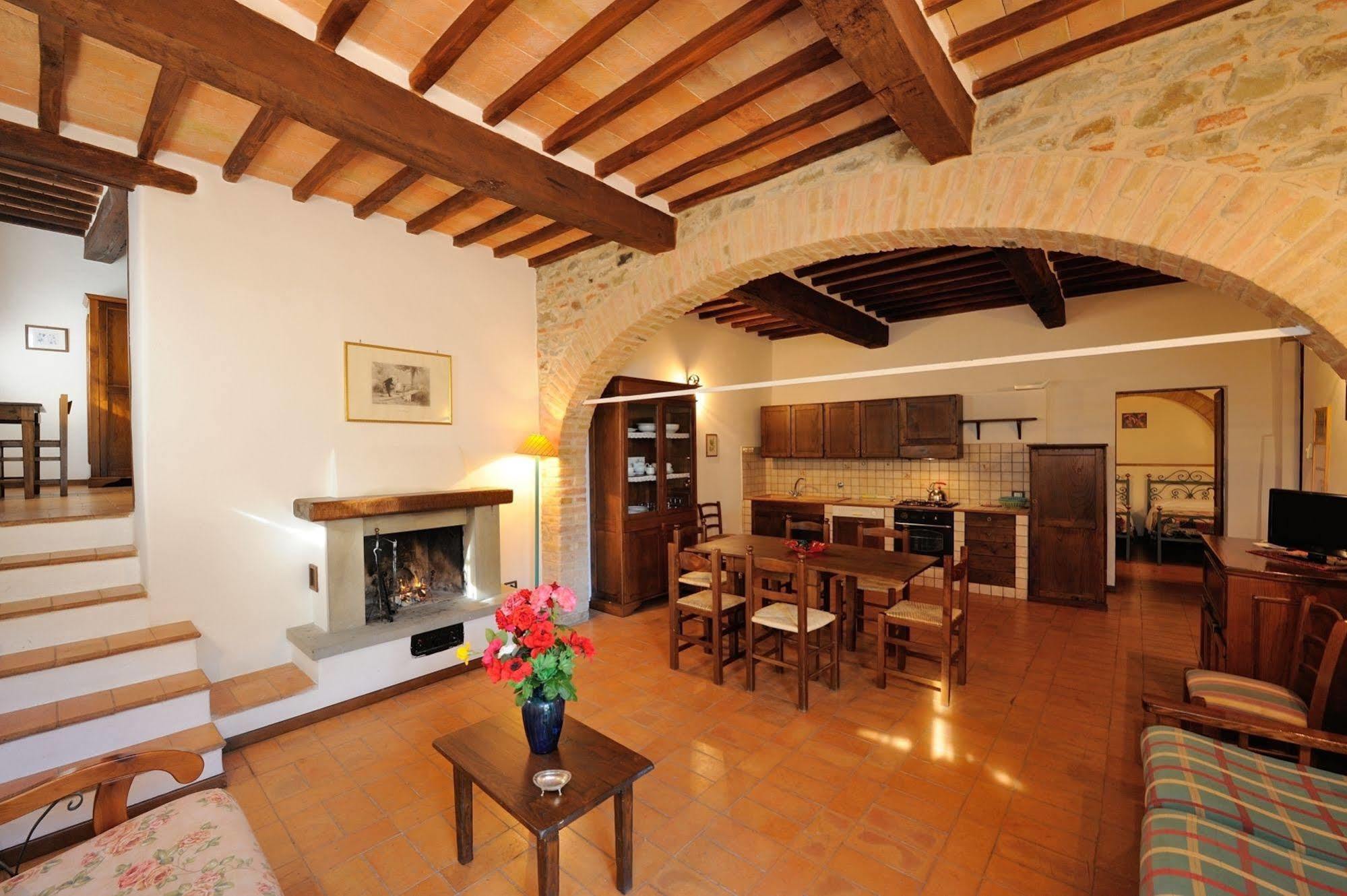 Relais Borgo Torale Otel Passignano sul Trasimeno Dış mekan fotoğraf
